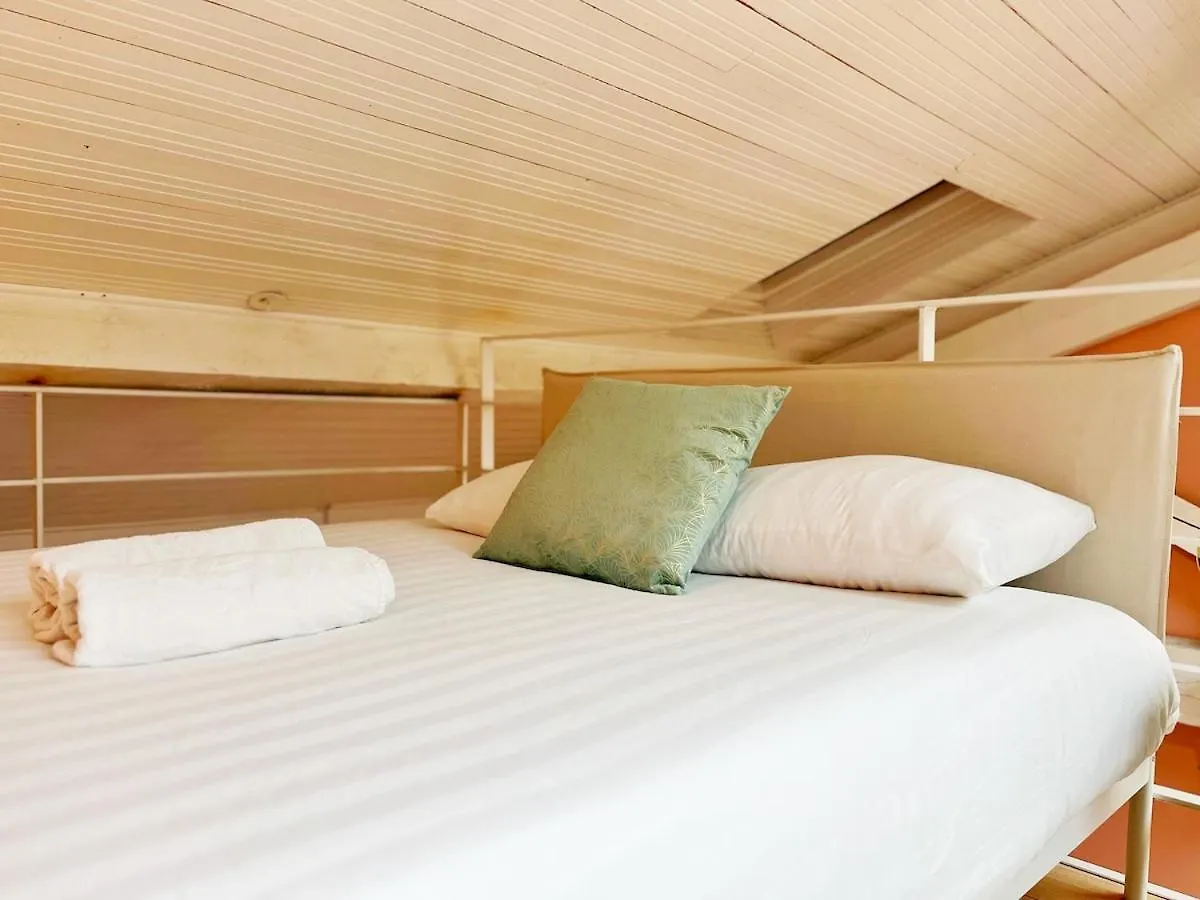 Suite Blossom Villeurbanne France