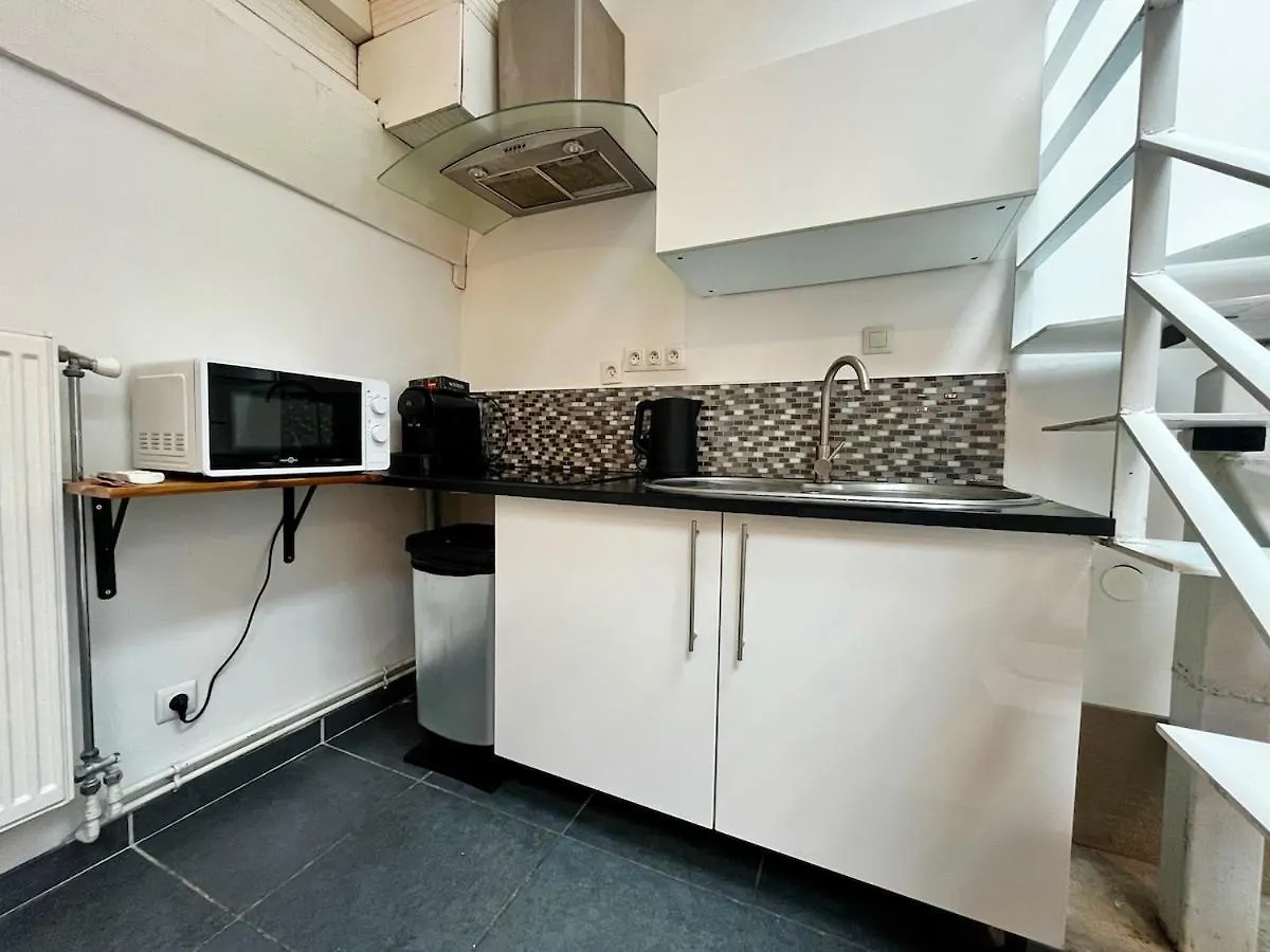 Suite Blossom Villeurbanne Apartment